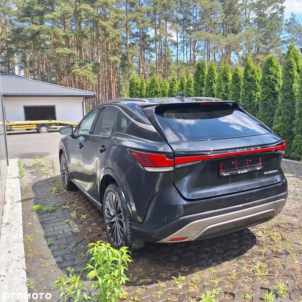 Lexus RX - 4