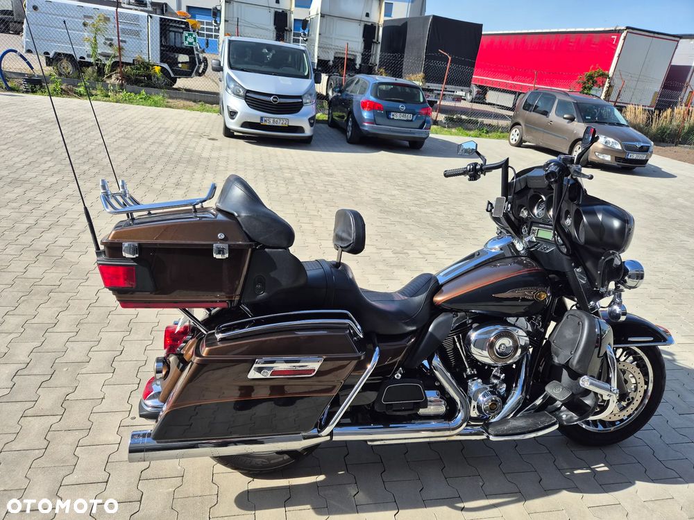 Harley-Davidson FLHS Electra Glide - 1
