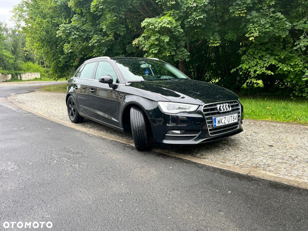Audi A3 Sportback - 2