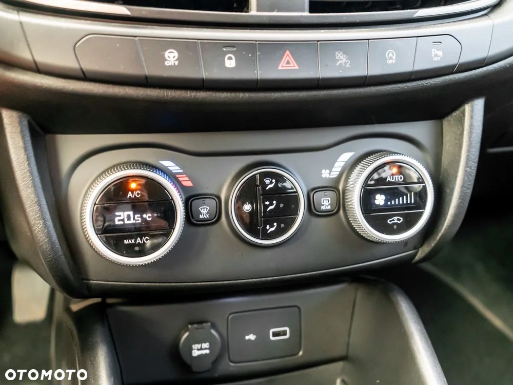 Fiat Tipo 1.6 MultiJet - 17