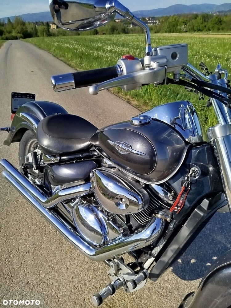 Suzuki VL 800 Volusia - Boulevard C50 - 3