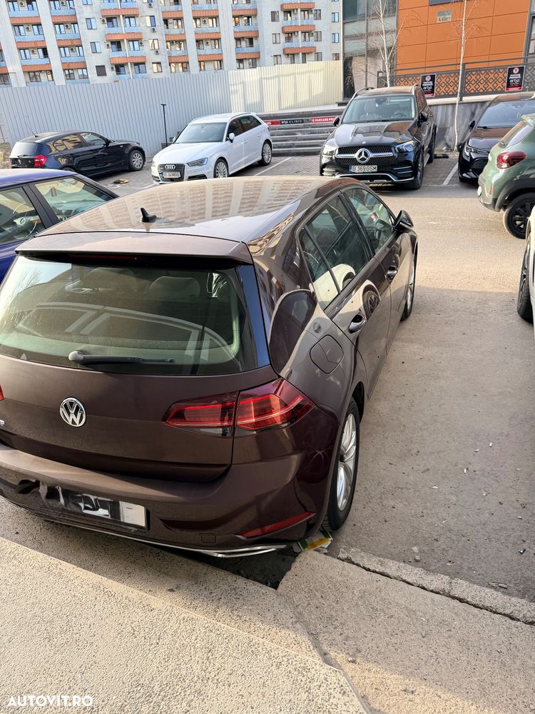 Volkswagen Golf 1.6 TDI Highline - 4