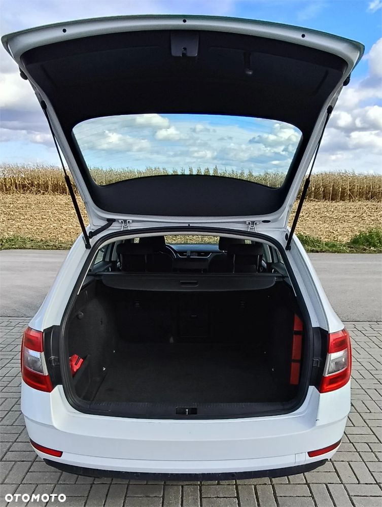 Skoda Octavia 1.5 TSI GPF ACT Ambition DSG - 7