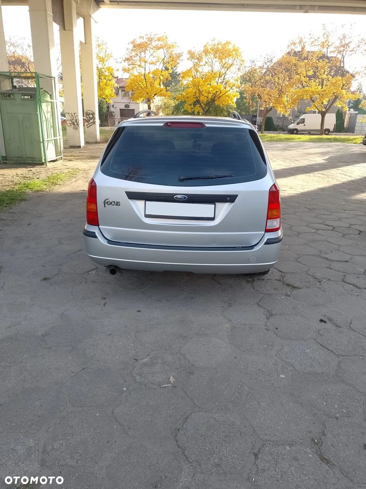 Ford Focus - 4