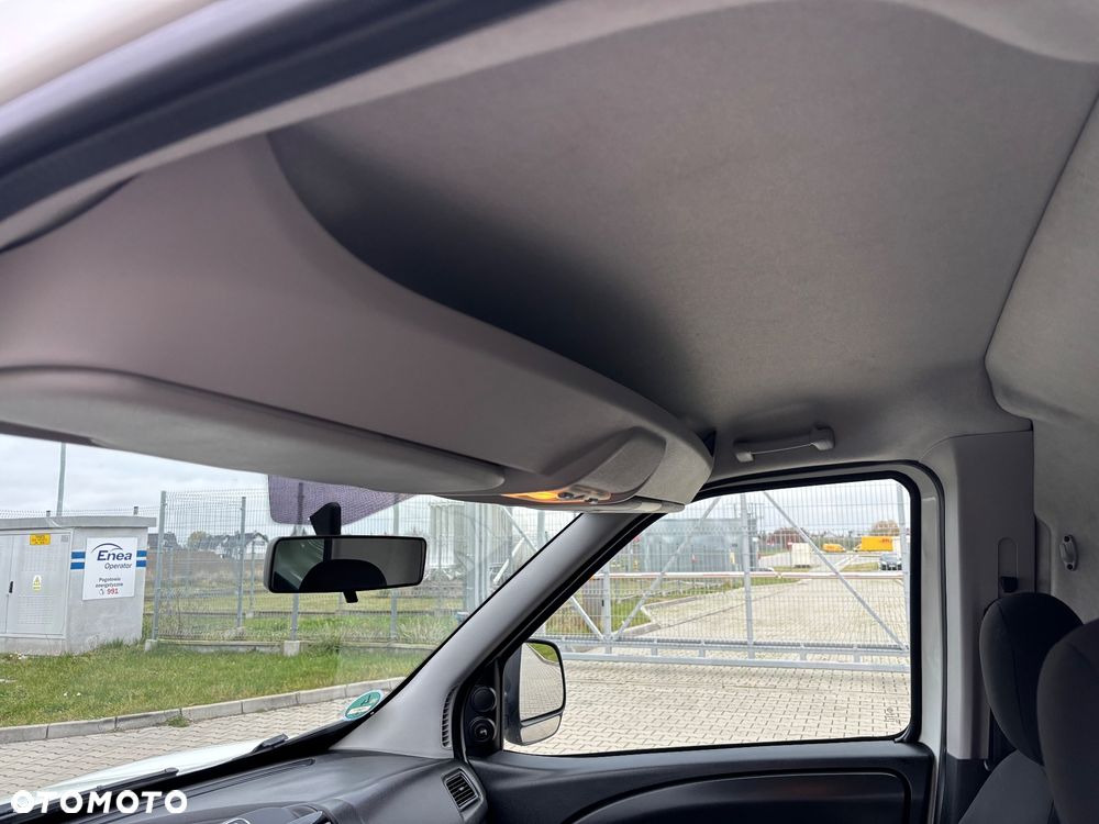 Opel COMBO - 15