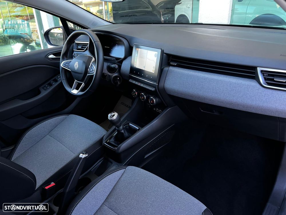 Renault Clio 1.0 TCe Exclusive - 21