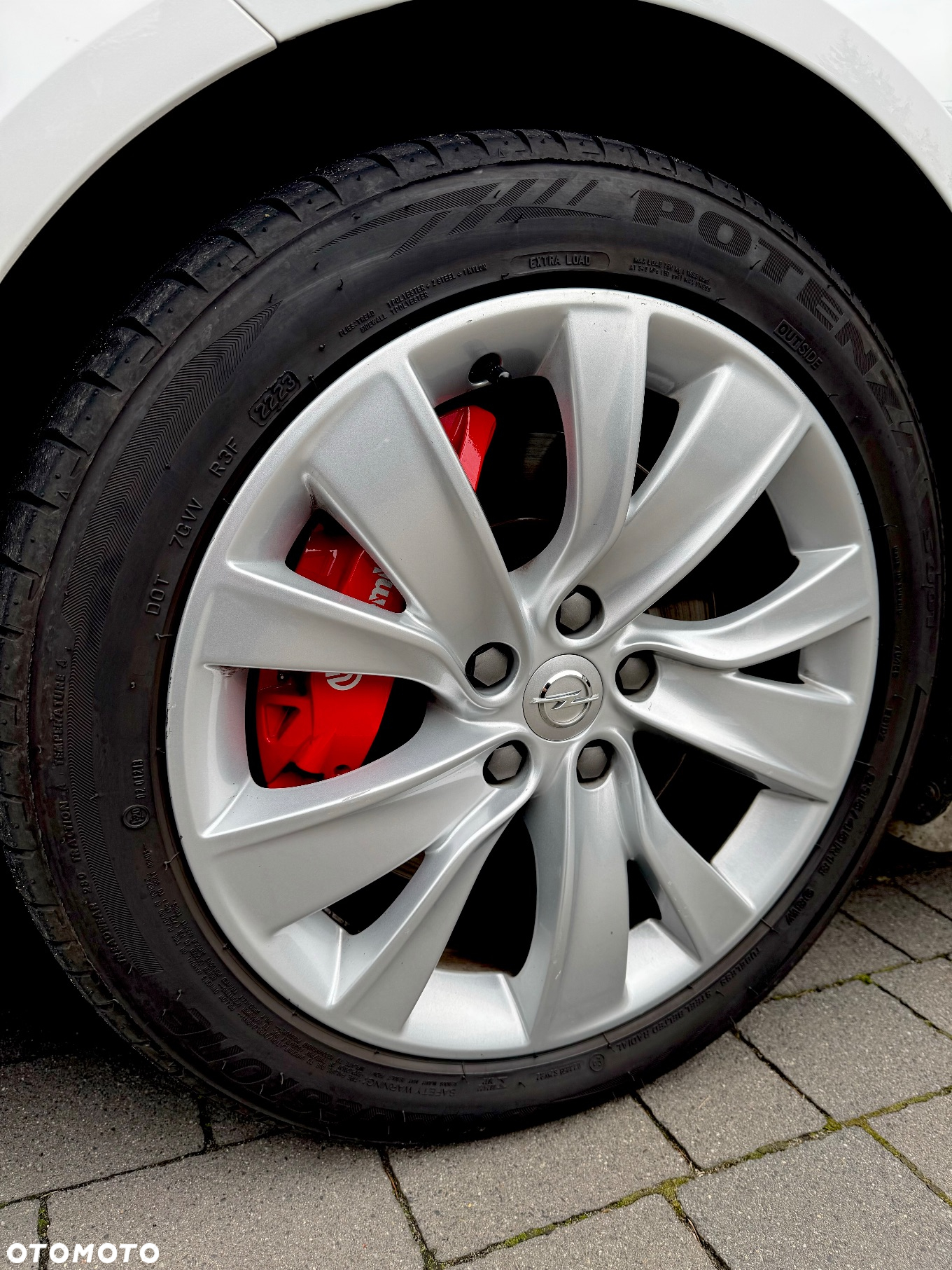 Opel Insignia 2.0 CDTI 4x4 GSi S&S - 13