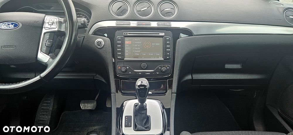 Ford S-Max 2.0 TDCi DPF Titanium MPS6 - 12