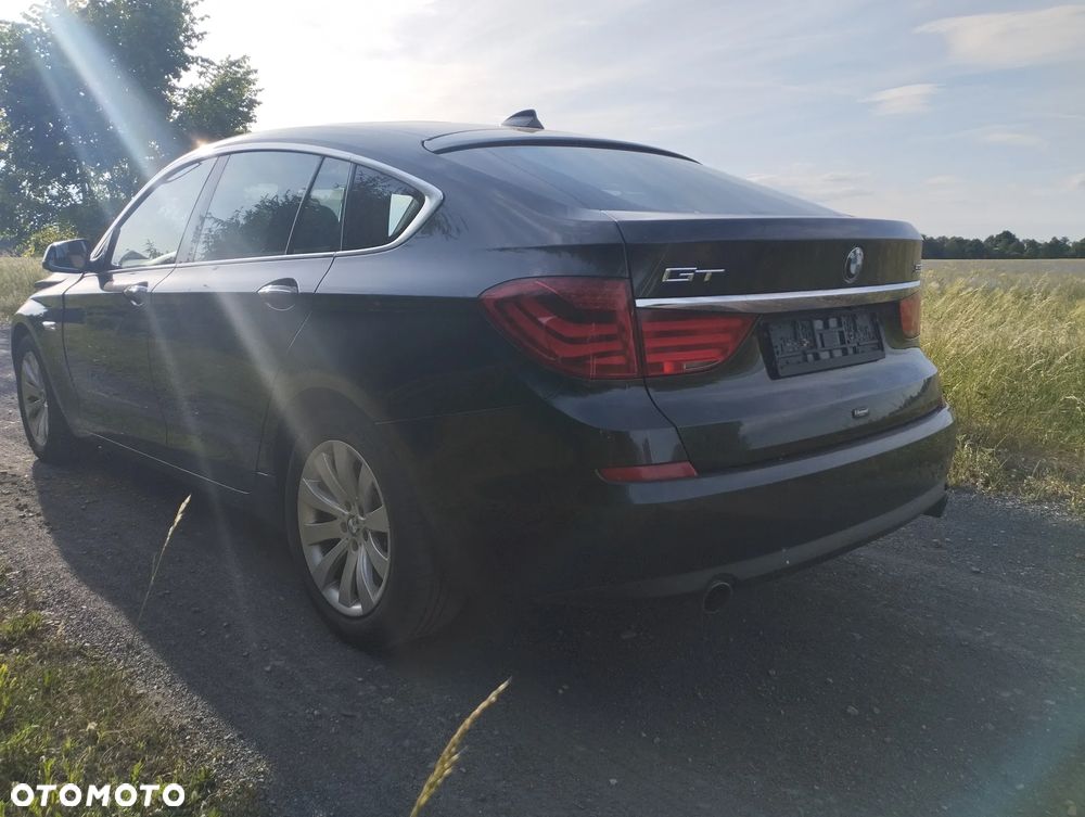 BMW 5GT 535i - 6