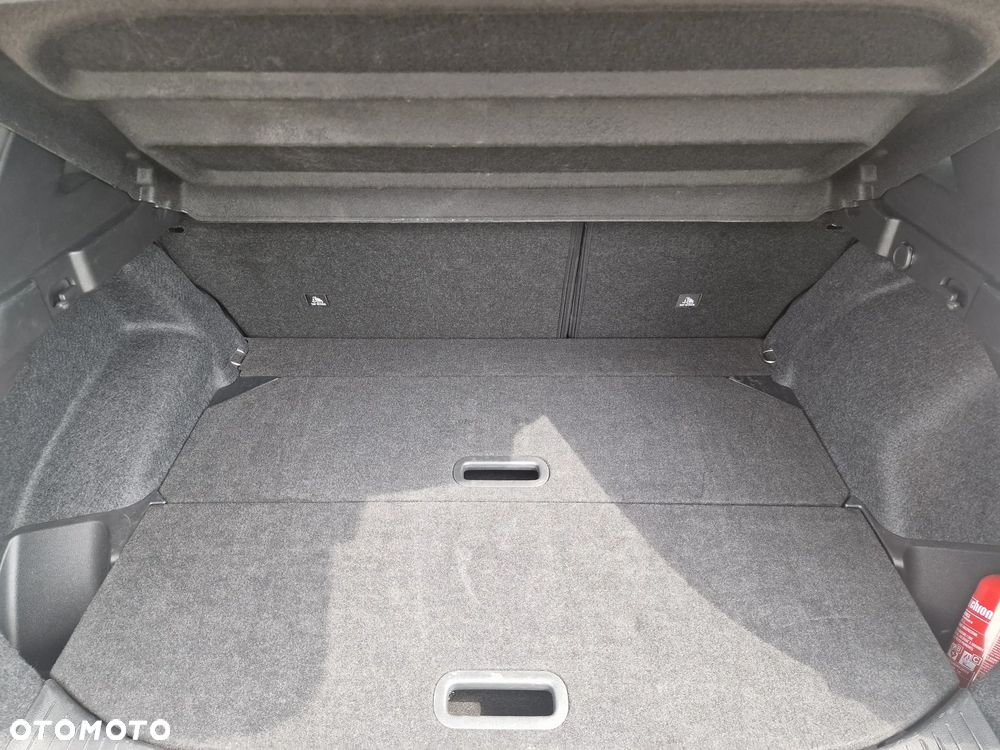Nissan Qashqai 1.3 DIG-T mHEV N-Connecta Xtronic - 10