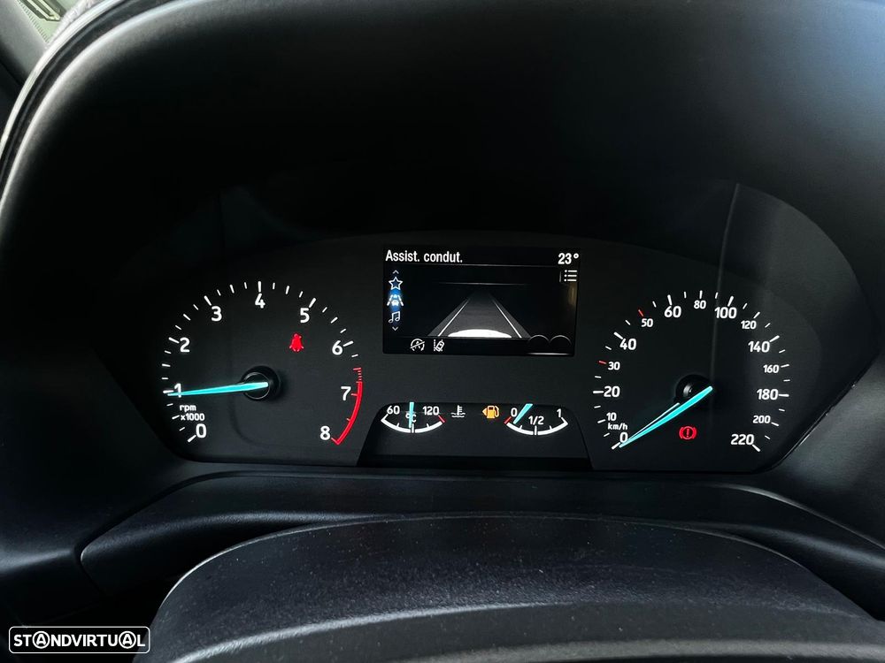 Ford Fiesta - 50
