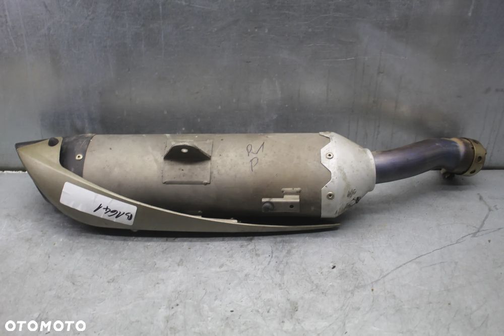 Yamaha R1 tłumik prawy komin - 1