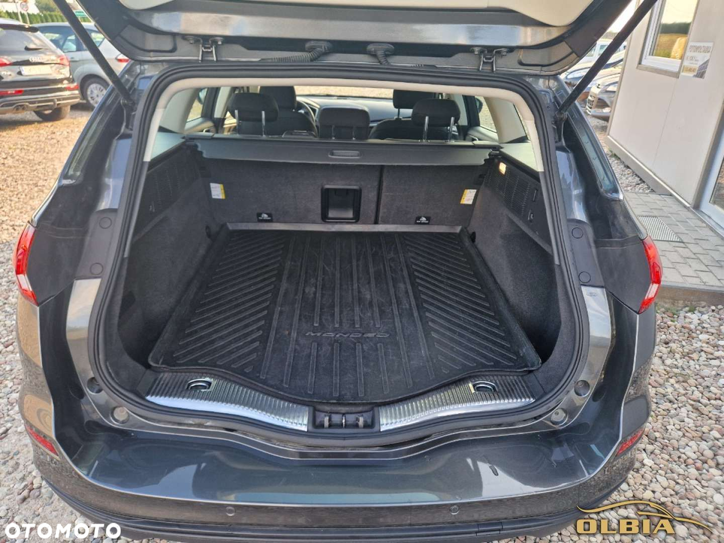 Ford Mondeo - 28