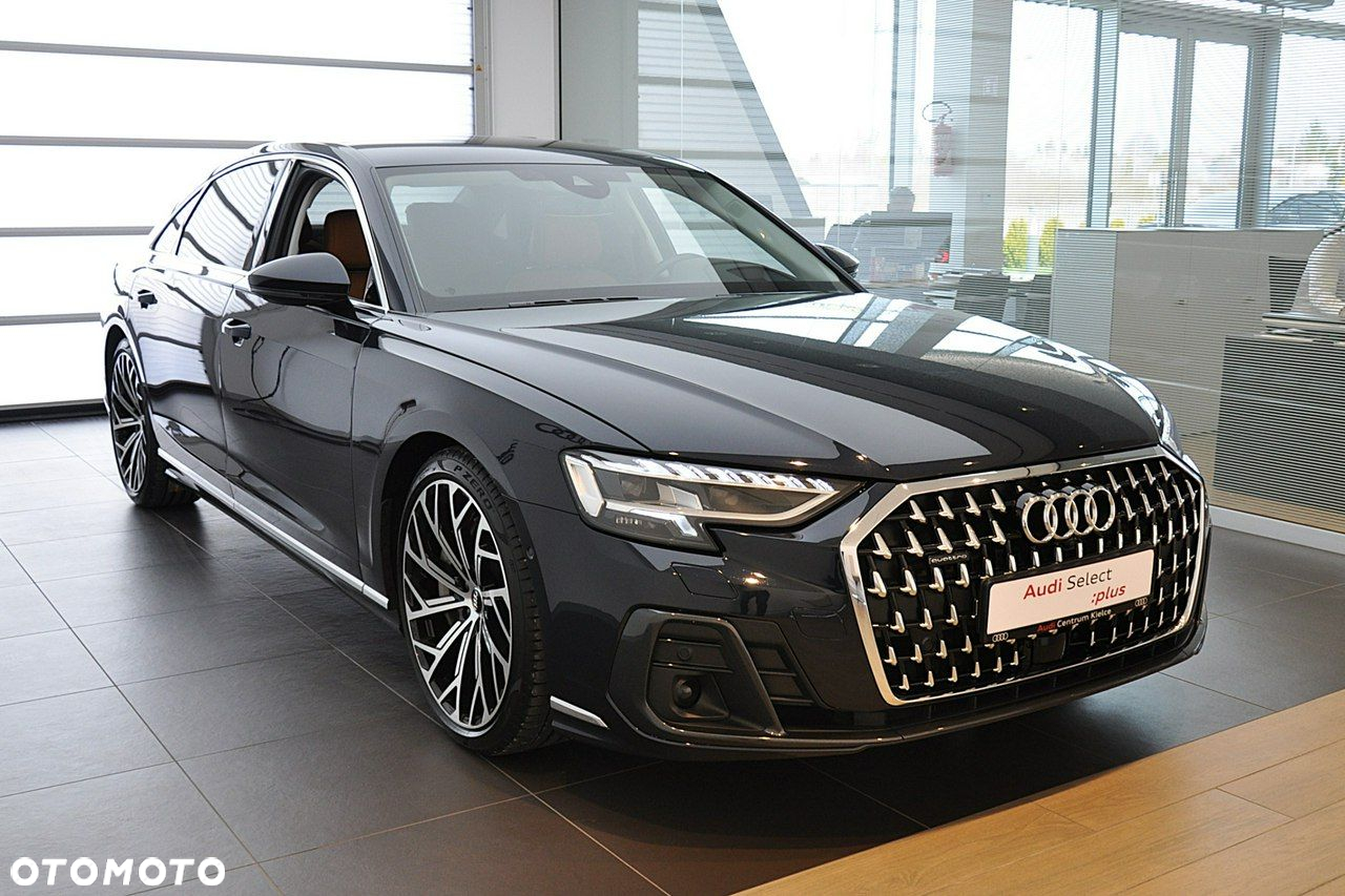 Audi A8 - 3