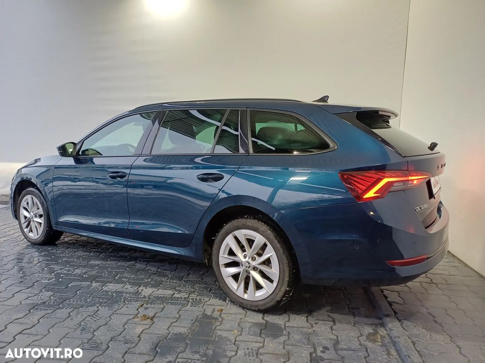 Skoda Octavia 2.0 TDI DSG Style - 3