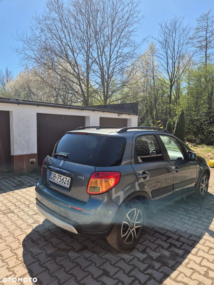 Suzuki SX4 1.6 GLX / Comfort - 4