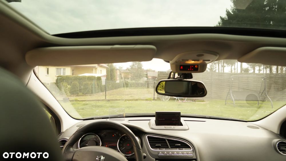 Peugeot 5008 1.6 HDi Premium - 16