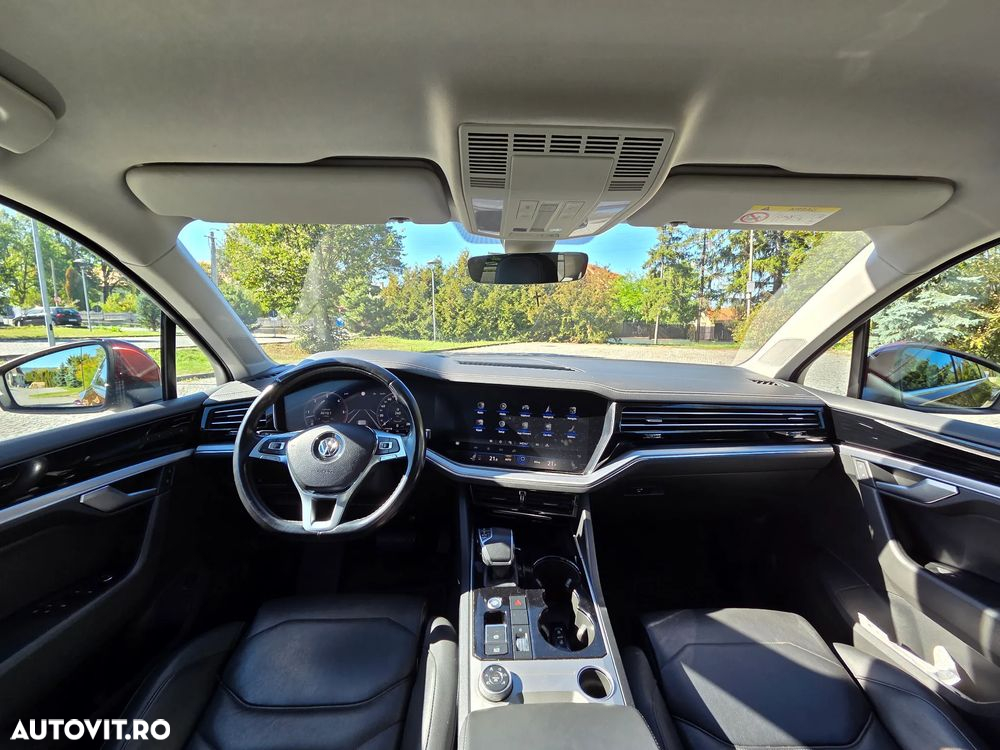 Volkswagen Touareg V6 TDI Elegance - 23