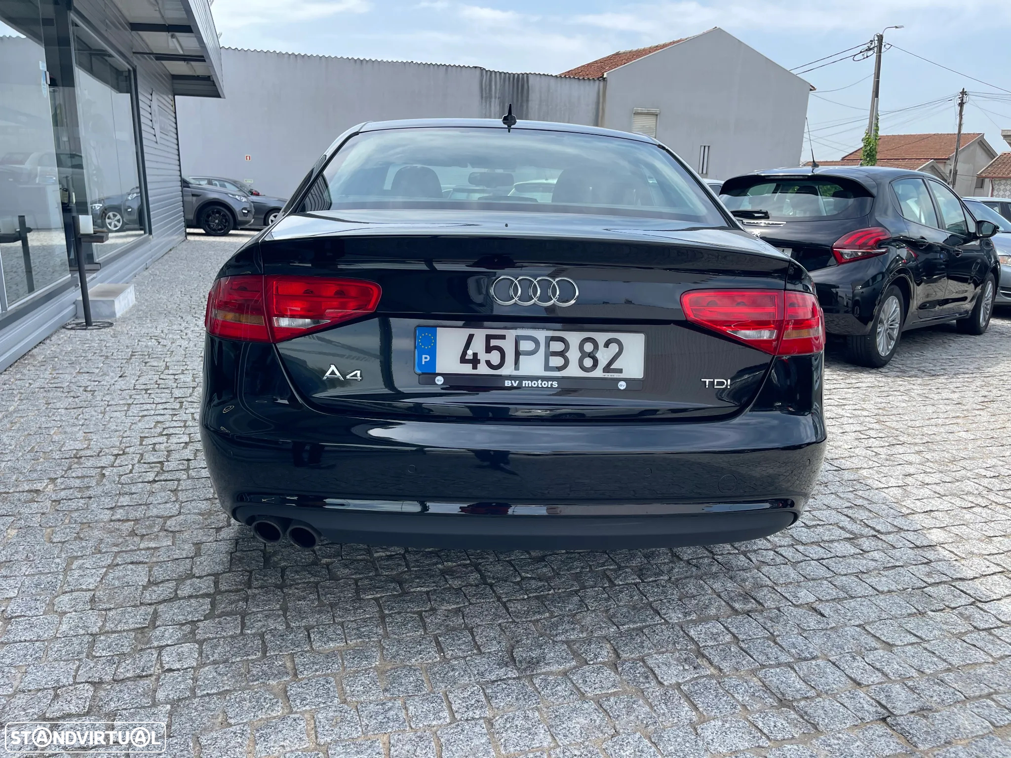 Audi A4 2.0 TDI Business Line - 10