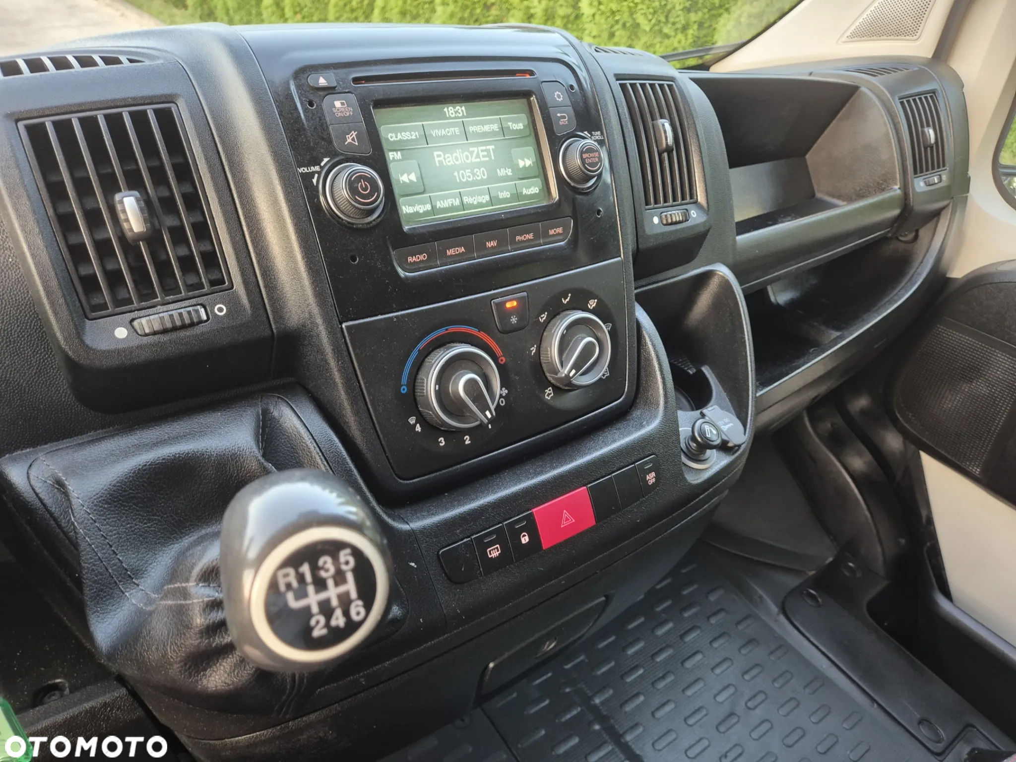Peugeot Boxer 2.2 130KM Dubel kabina - 8