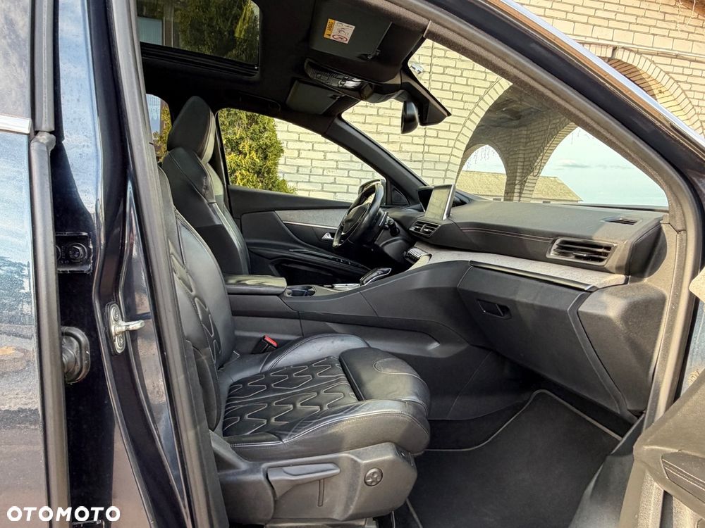 Peugeot 5008 2.0 BlueHDI GT S&S EAT8 - 18