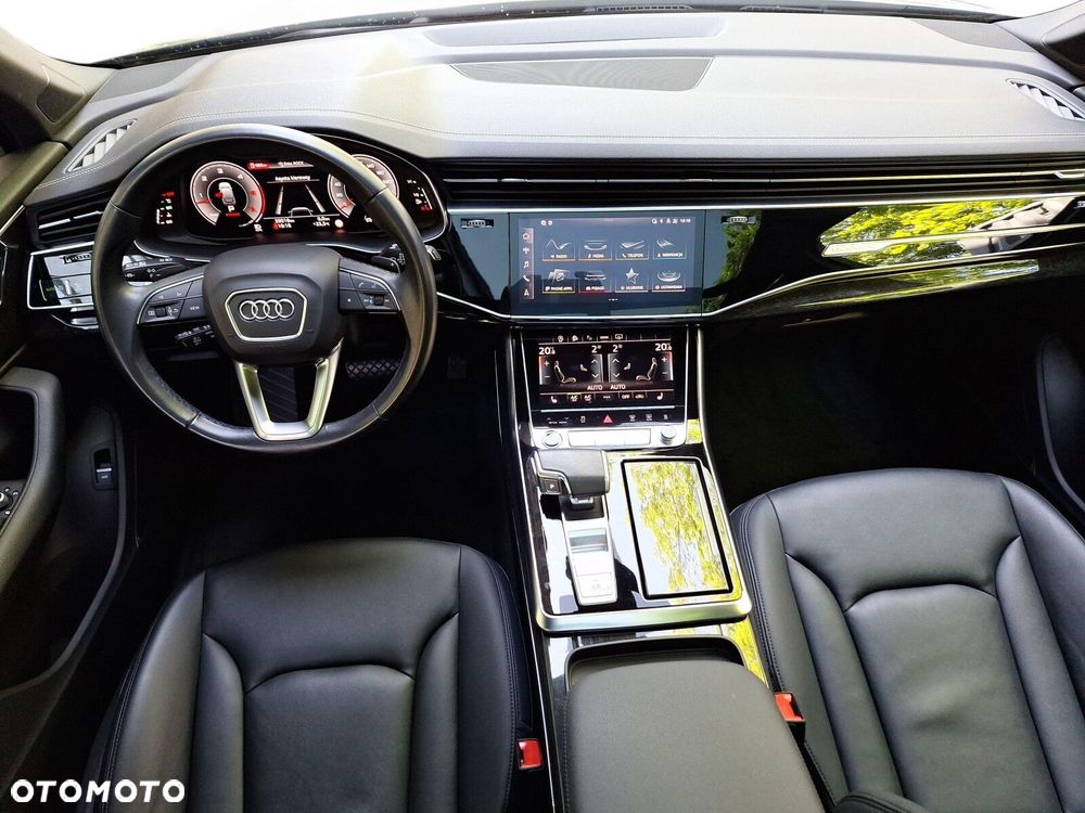 Audi Q7 - 10