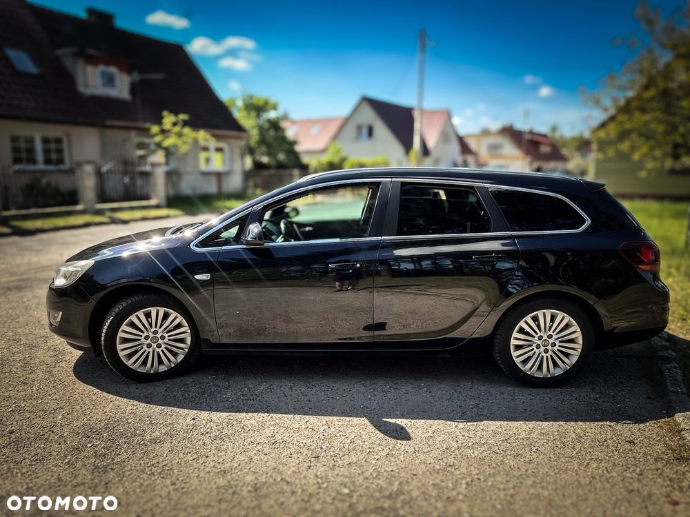 Opel Astra 1.4 T Business - 11