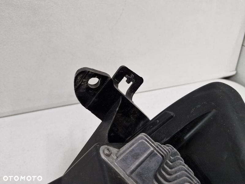 RENAULT MASTER III 3 LIFT IV 4 LAMPA REFLEKTOR PRAWY PRZÓD PRZEDNI 260105567R EU - 11