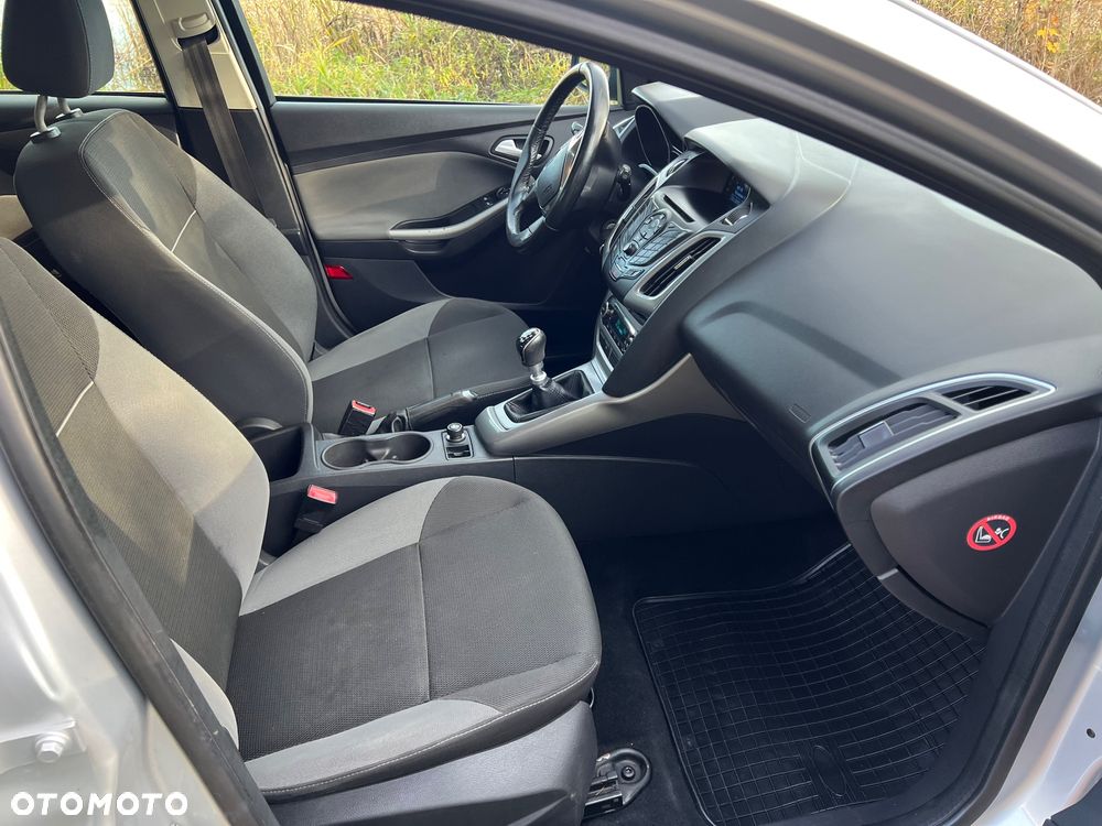 Ford Focus 1.6 TDCi Trend - 11