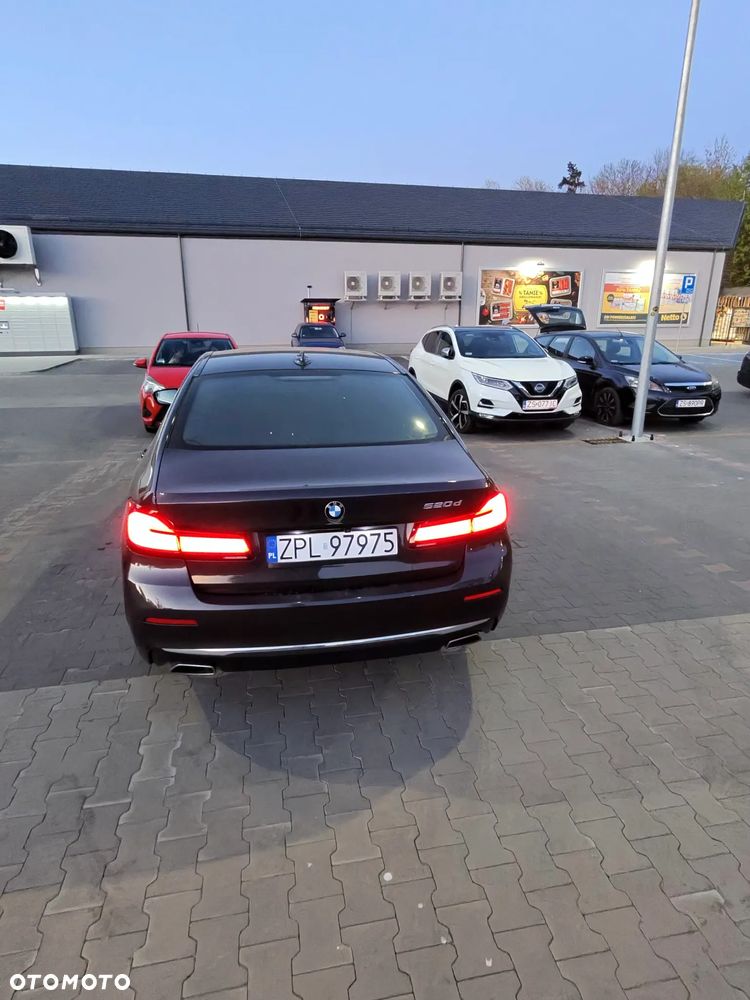 BMW Seria 5 520d Efficient Dynamics Edition Luxury Line - 15