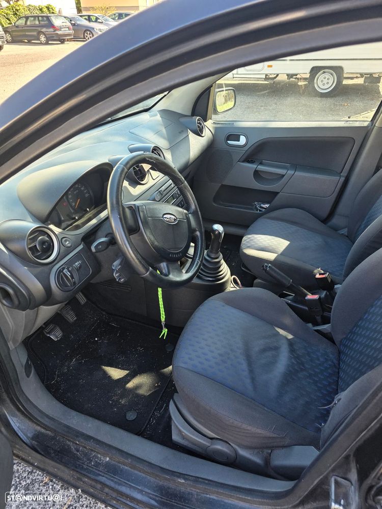 Ford Fiesta 1.4 TDCI Trend - 4