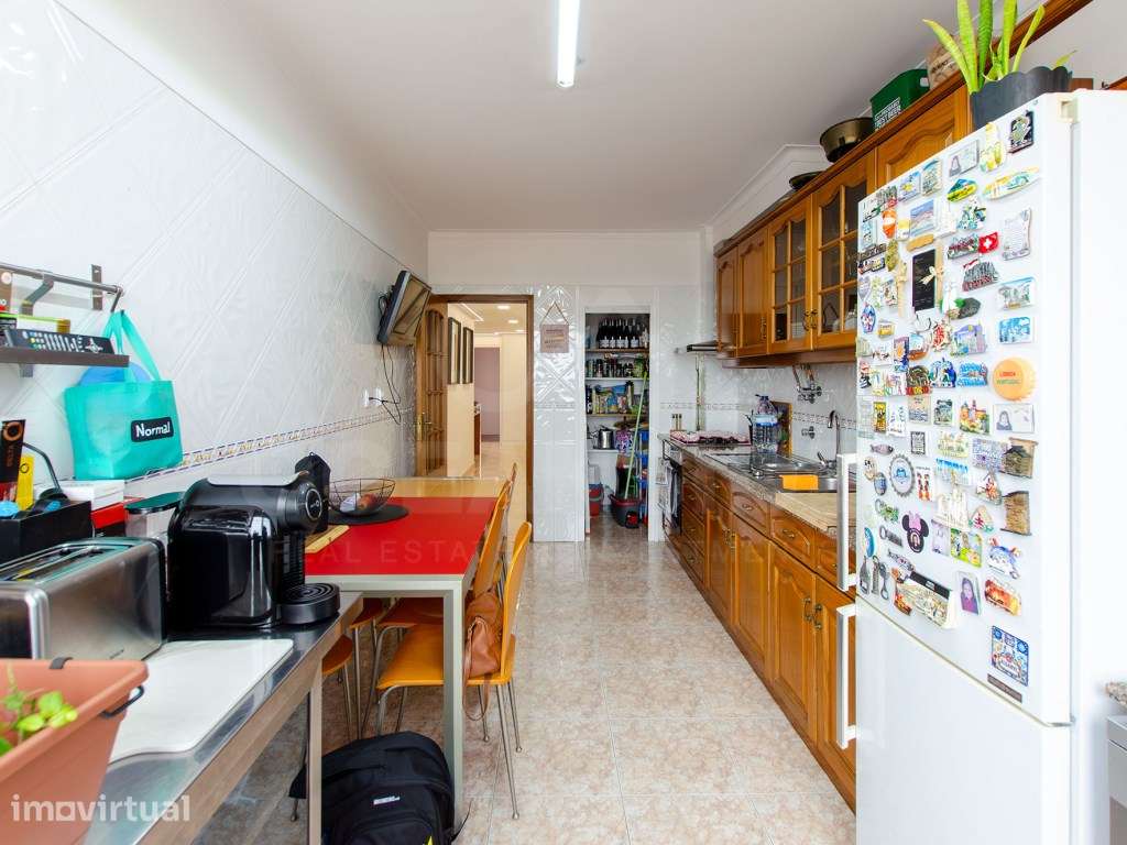 T3 na Rinchoa com garagem vista serra e mar - Grande imagem: 4/40