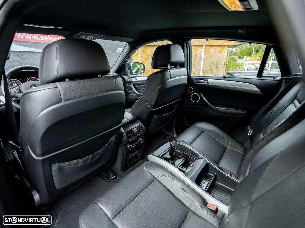 BMW X6 40 d xDrive - 25