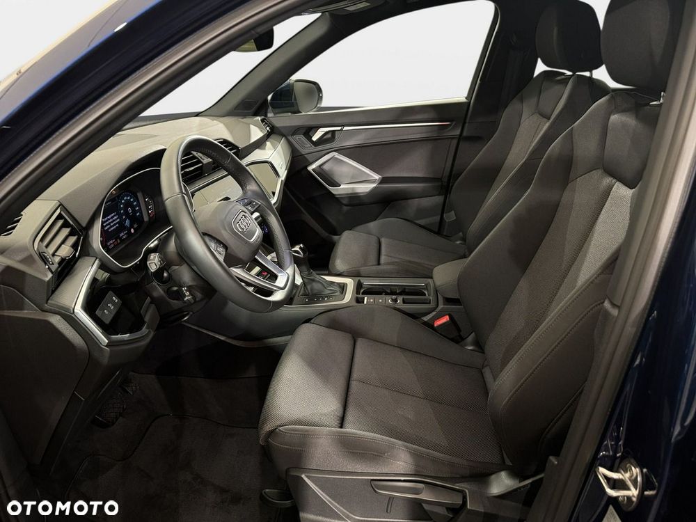 Audi Q3 - 32