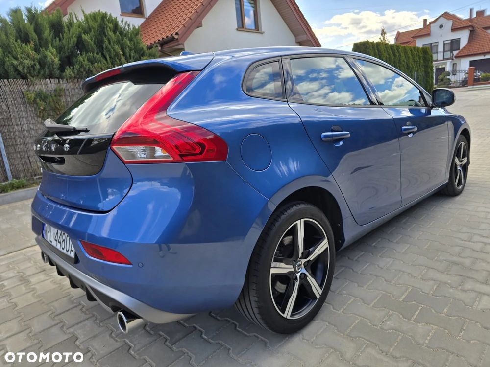 Volvo V40 - 10