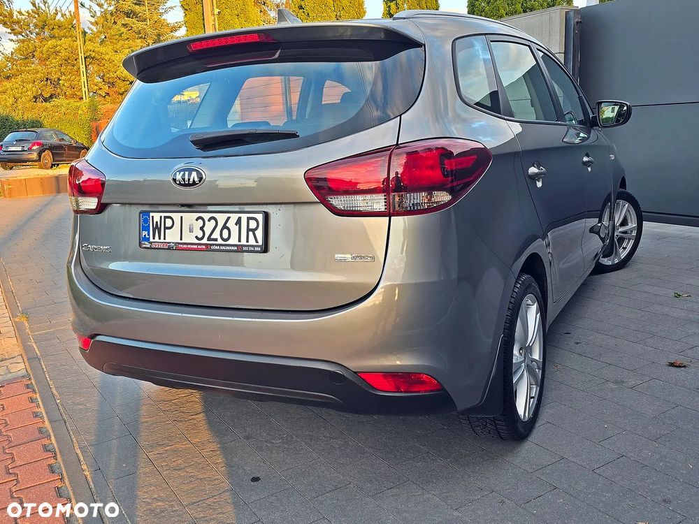 Kia Carens 1.6 GDI L 7os EU6 - 11