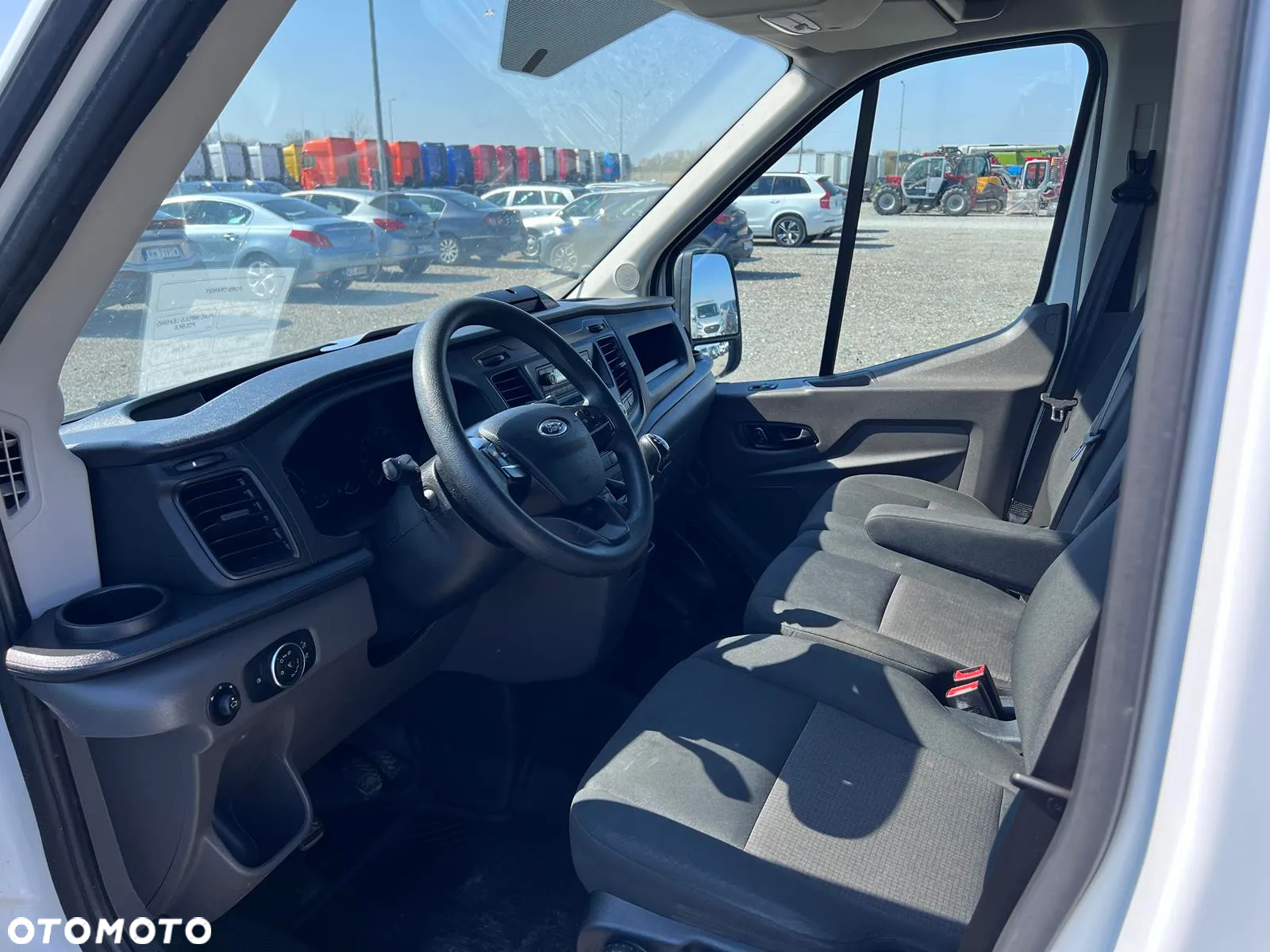 Ford FT 350 - 10