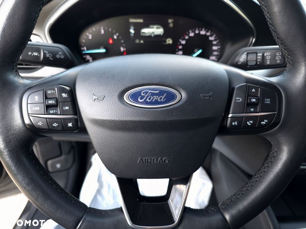 Ford Focus 2.0 EcoBlue Titanium - 17