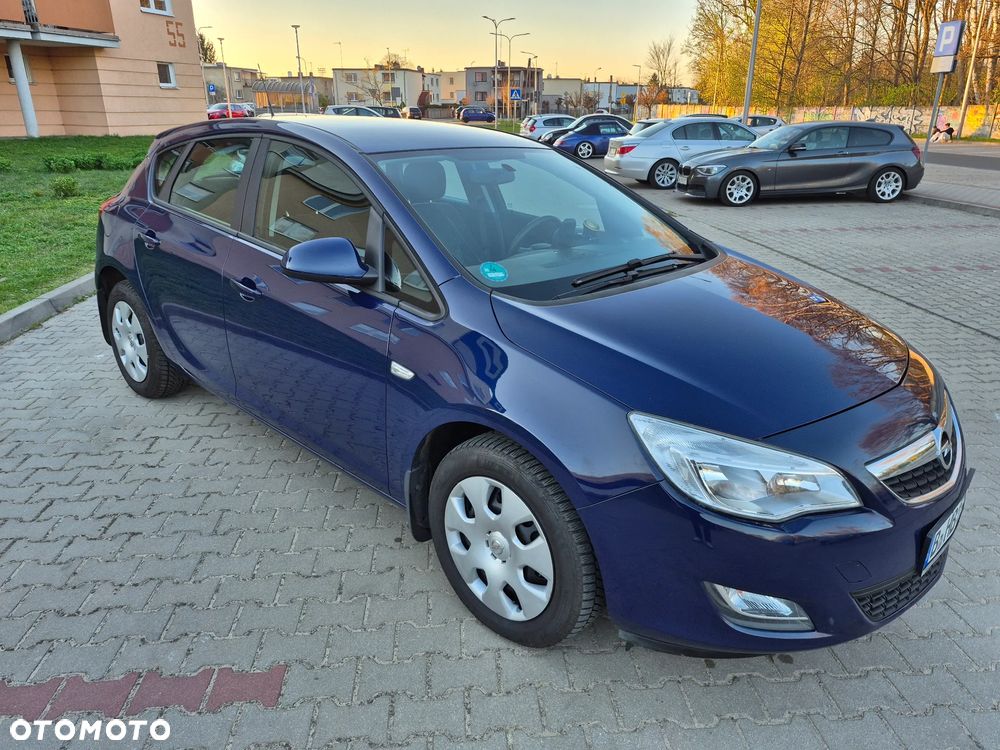 Opel Astra 1.4 Selection - 1