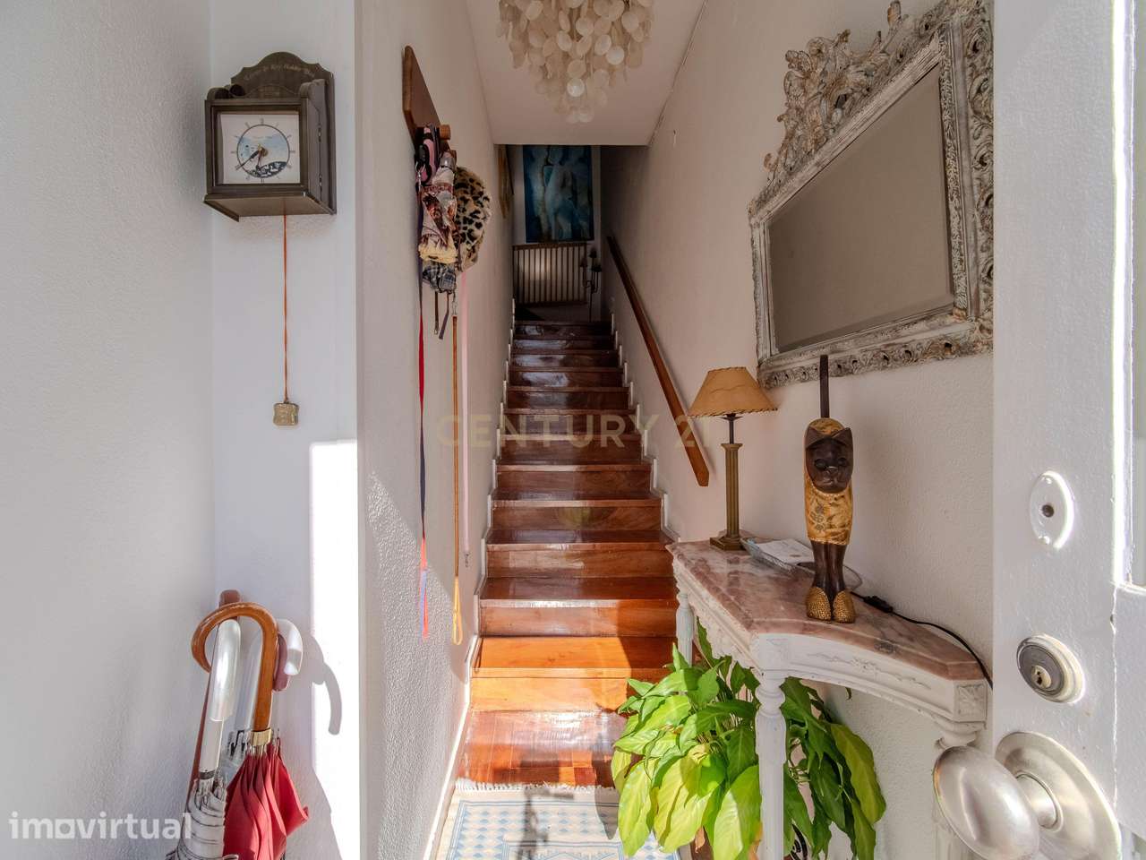 Andar Moradia T2 com sótão e varanda | luz natural, localização Premiu - Grande imagem: 2/26