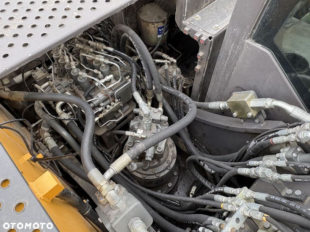 Volvo EC220EL ROTOTILT SZCZYPCE 3 ŁYŻKI 25 TON - 11