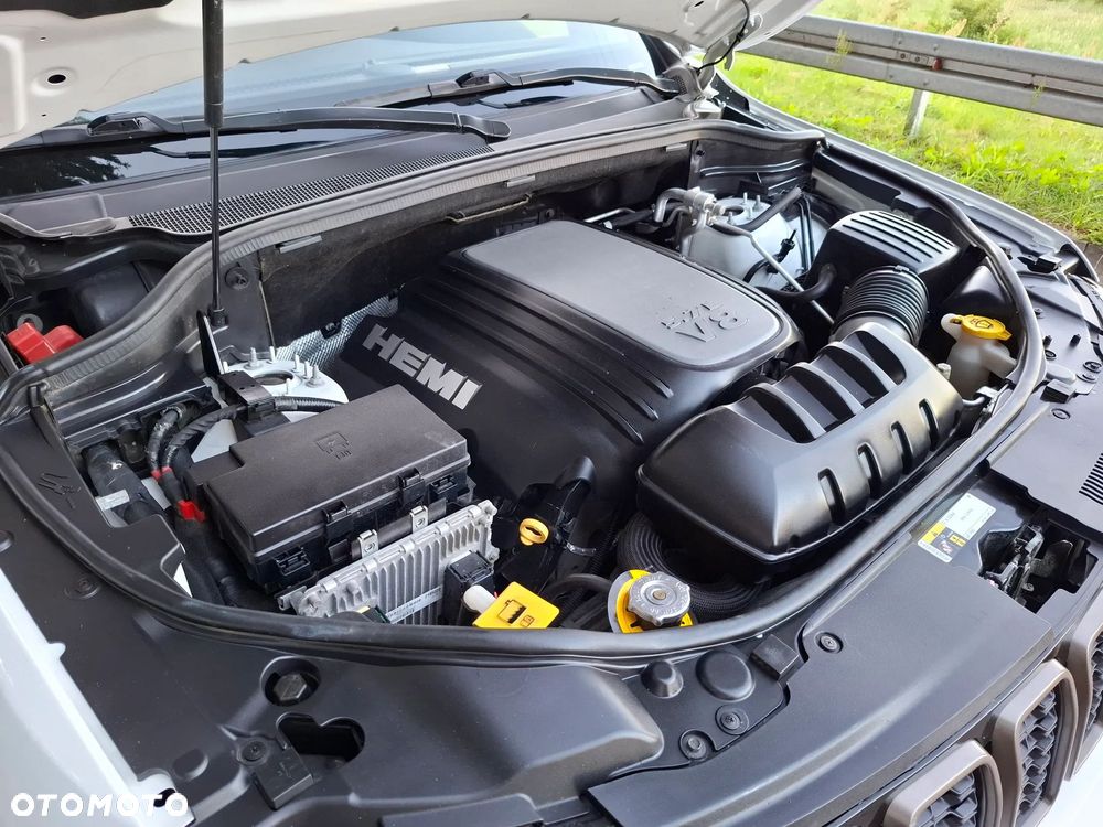 Jeep Grand Cherokee - 20