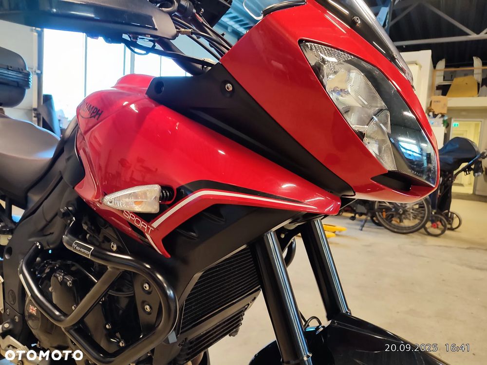Triumph Tiger - 25