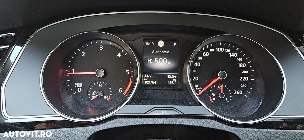 Volkswagen Passat 2.0 TDI DSG 4Mot Highline - 25
