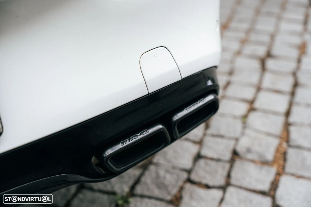 Mercedes-Benz C 63 AMG Standard - 20