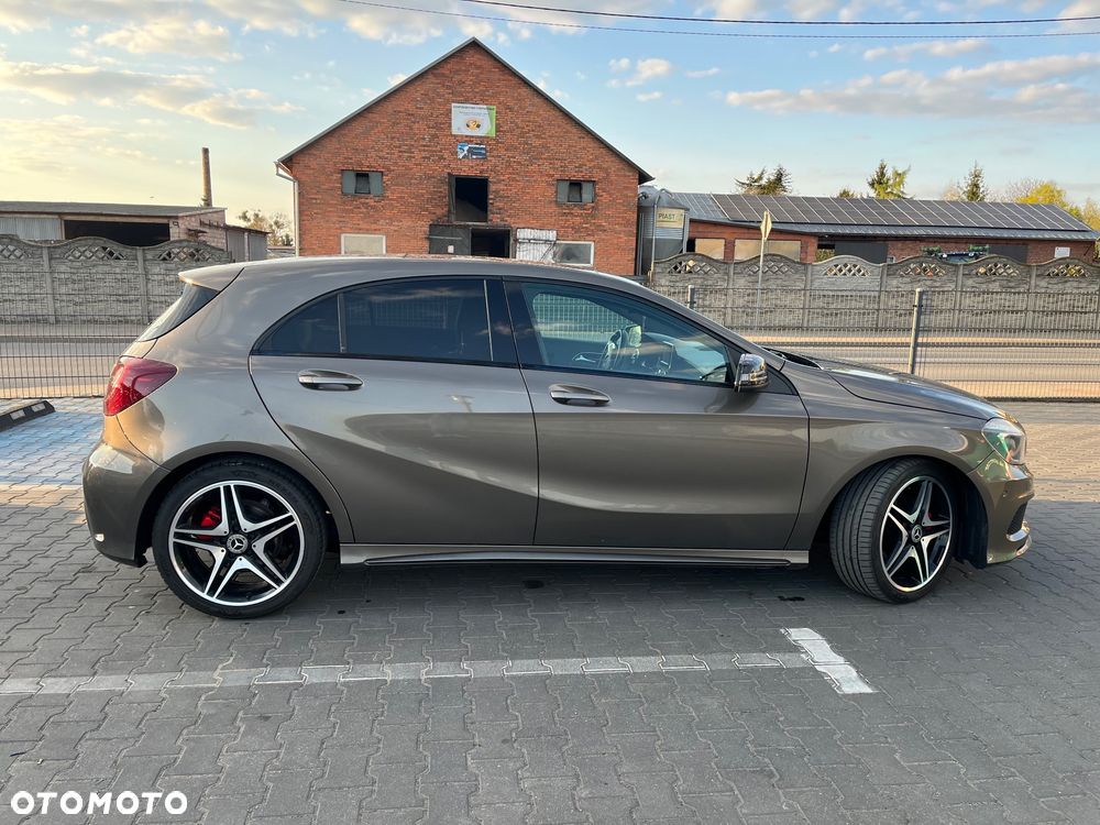 Mercedes-Benz Klasa A 200 CDI 7G-DCT AMG Line - 3