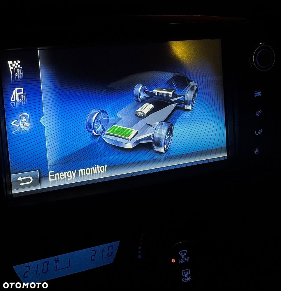 Toyota Yaris Hybrid 100 Dynamic EU6 - 14