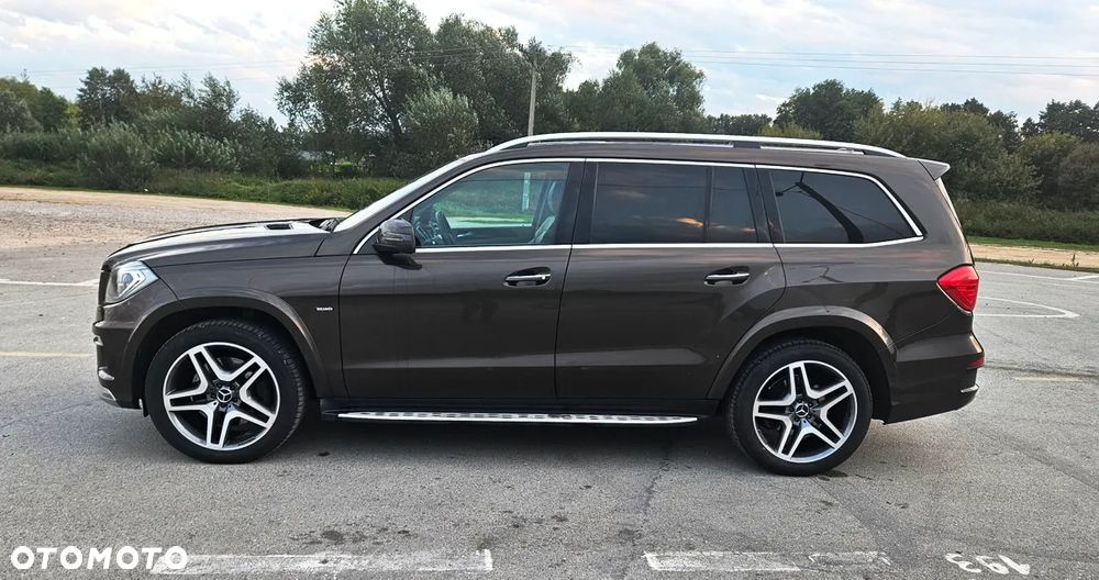 Mercedes-Benz GL 350 BlueTec 4-Matic - 3