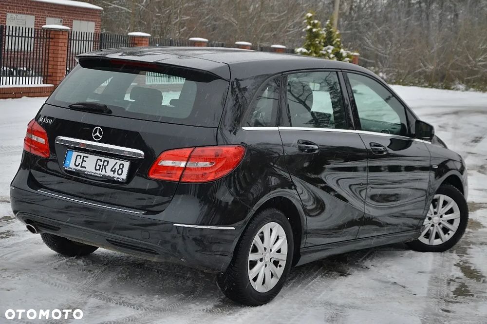 Mercedes-Benz Klasa B 180 BlueEFFICIENCY Edition - 15