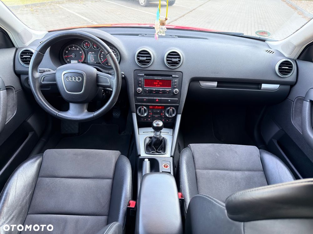 Audi A3 Sportback 1.8 TFSI S line Sportpaket Plus - 8